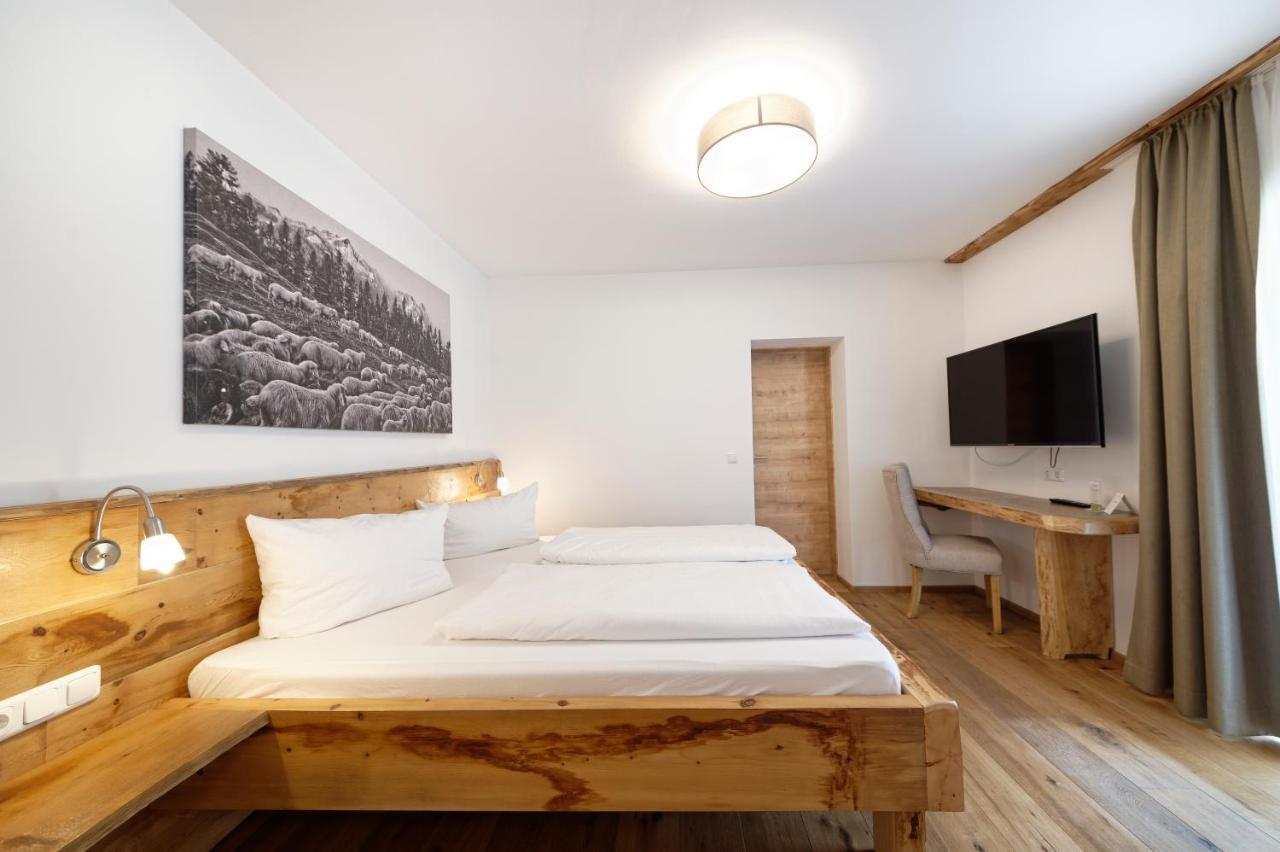 Hotel Garni Alpengruss Garmisch-Partenkirchen Ngoại thất bức ảnh