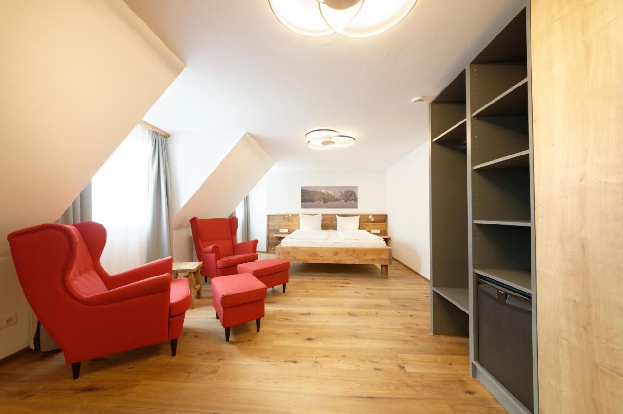 Hotel Garni Alpengruss Garmisch-Partenkirchen Ngoại thất bức ảnh