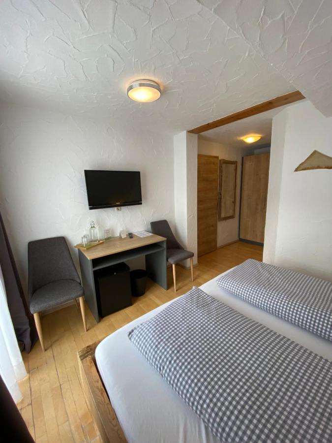 Hotel Garni Alpengruss Garmisch-Partenkirchen Ngoại thất bức ảnh
