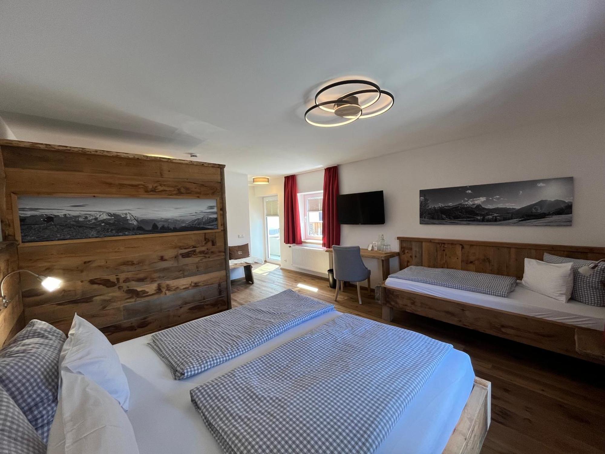 Hotel Garni Alpengruss Garmisch-Partenkirchen Ngoại thất bức ảnh