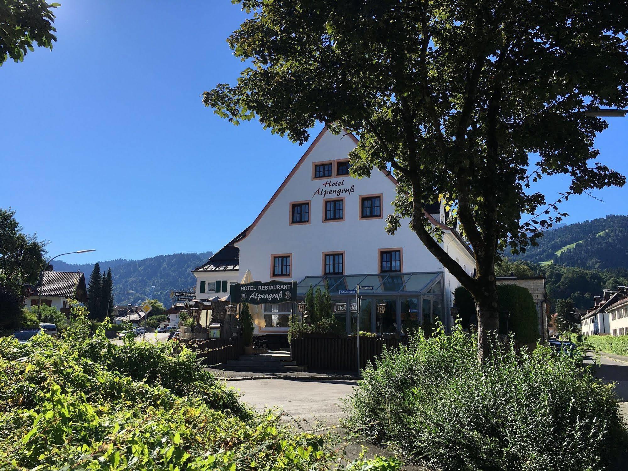 Hotel Garni Alpengruss Garmisch-Partenkirchen Ngoại thất bức ảnh